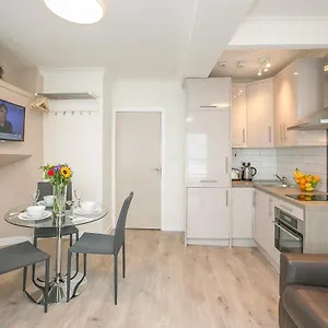 St Stephen's District-1 Apartamento